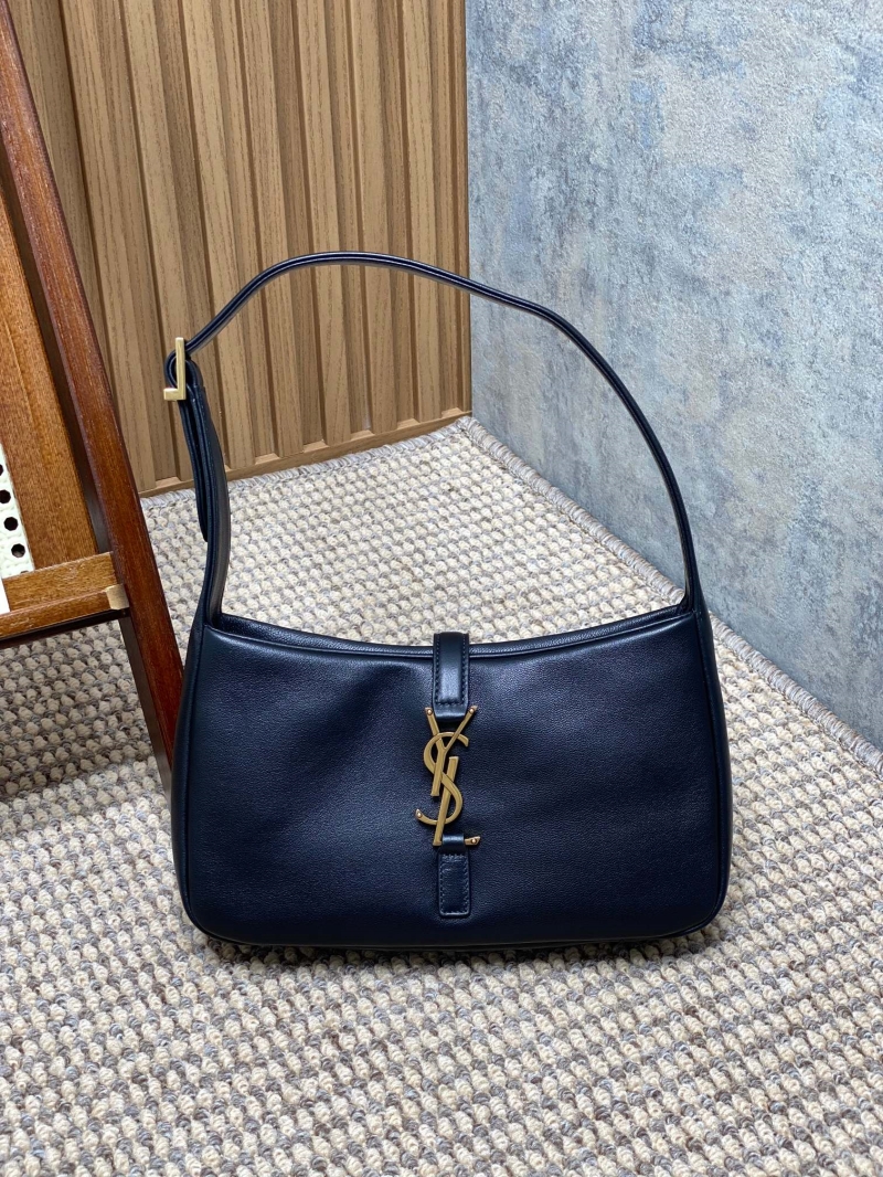 Y51 hobo bags